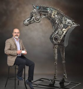 هنگام کار روی تندیس اسب ها از خود بی خود می شوم