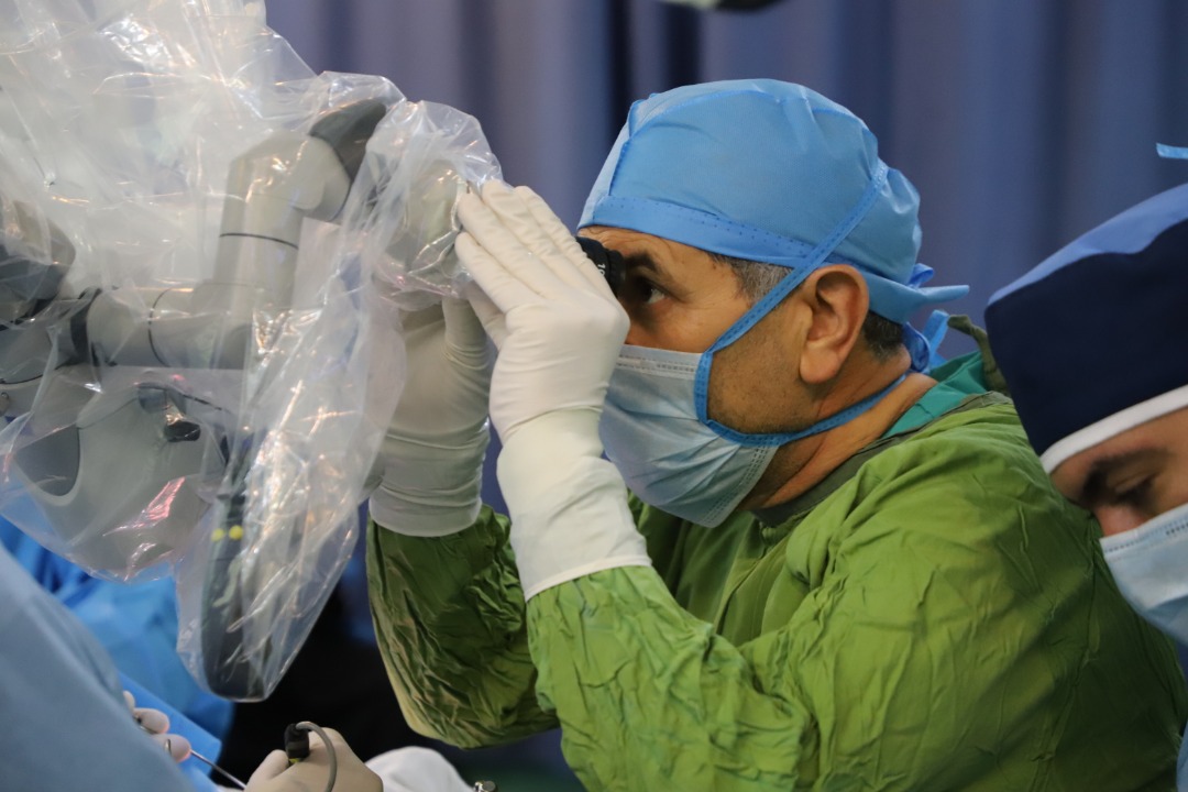 جراحی کاشت ساقه مغز در بیمارستان شهید چمران شیراز