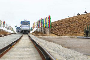 اقلید تقاطع ریلی و جاده ای کشور