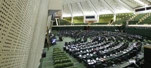 طرح دوفوریتی لغو افزایش نرخ بنزین فردا تقدیم مجلس می‌شود