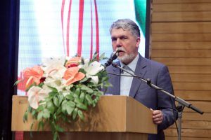 جنگ رسانه‌ای سهمگین‌تر از جنگ اقتصادی است