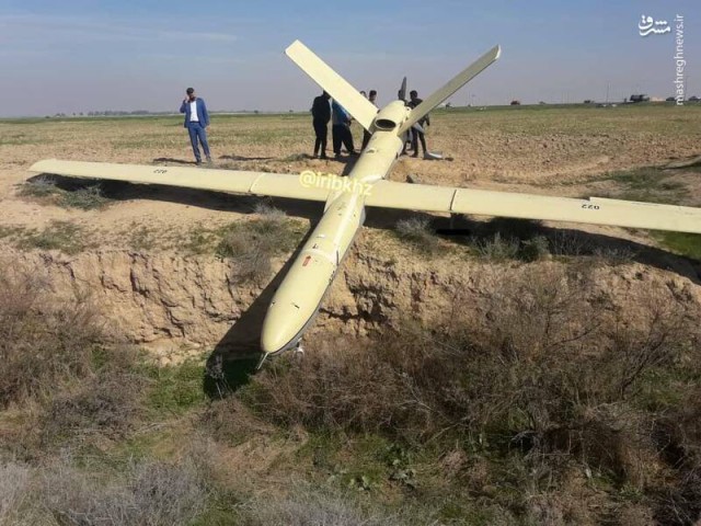 فرود اضطراری یک فروند هواپیمای بدون سرنشین شاهد ۱۲۹ در منطقه ملاثانی استان خوزستان