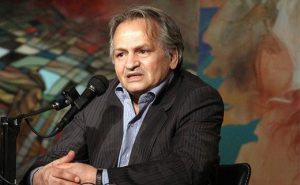 مدیر وقت خانه کتاب و عضو بنیاد بین‌المللی مولانا واکنش نشان داد