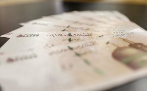 اقشار آسیب‌پذیر «وام یک میلیون تومانی تکمیلی» کرونا می‌گیرند