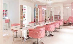 سارق آرایشگاه زنانه با ۲۵ فقره سرقت دستگیر شد