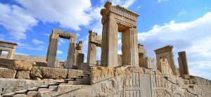 توسعه زیرساخت‌ها و امکانات در مجموعه جهانی تخت جمشید