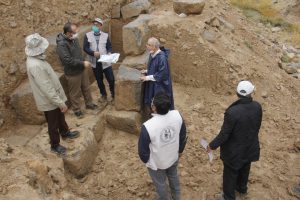 شهرنشینی در ایران باستان و در دوران هخامنشی یک مسئله جامع بوده است