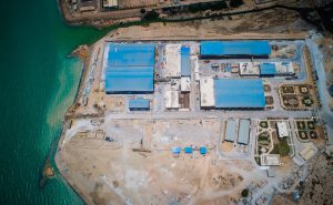 خلیج فارس به کویر مرکزی جان می دهد/استفاده از آب دریا، مطمئن‌ترین شیوه برای تامین آب مورد نیاز صنایع