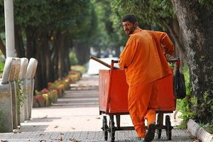 بهار سلامت برای ۱۰۰۰ پاکبانان شیرازی با تزریق واکسن کرونا