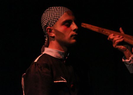 لوپوس نماینده فارس در جشنواره بین‌المللی تئاتر دانشجویی