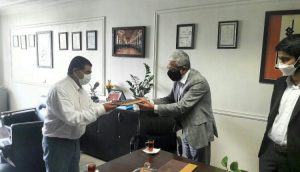 از هر حرکت علمی در حوزه اقتصاد حمایت می کنیم