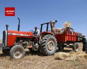 ۷۶ دستگاه تراکتور در شهرستان کوار پلاک گذاری می شوند