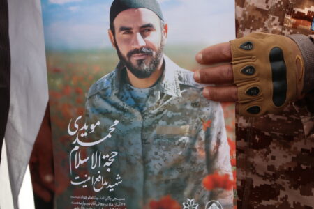 تشییع شهید مدافع امنیت محمد مویدی در معالی آباد شیراز