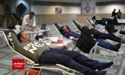 کارکنان و کسبه مجتمع خلیج فارس برای اهدای خون صف کشیدند