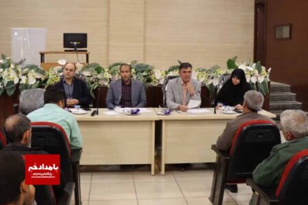 برگزاری جلسه یاوران شورا در شهرداری منطقه هفت شیراز