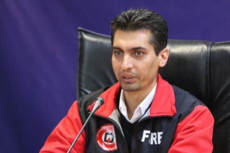 درجه ” آتش پاد دوم” به رئیس سازمان آتش نشانی شیراز اعطا شد
