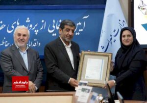 جاى مدیر نمونه فرهنگى در زندان نیست