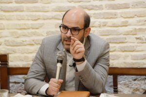 شیراز در سوگ عزای حسینی سیاه‌پوش است